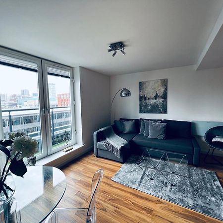 Penthouse Birmingham City View Bagian luar foto