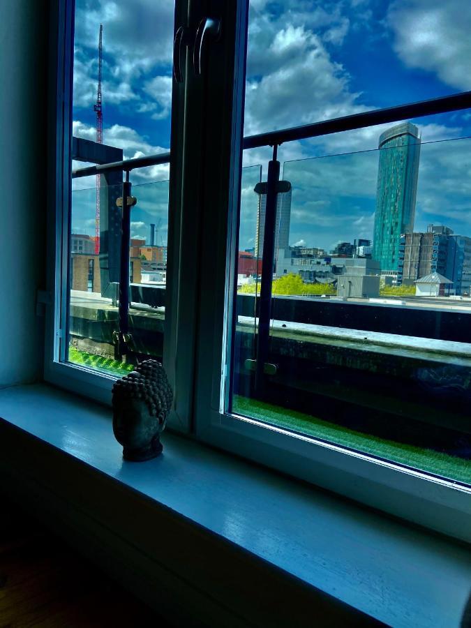 Penthouse Birmingham City View Bagian luar foto