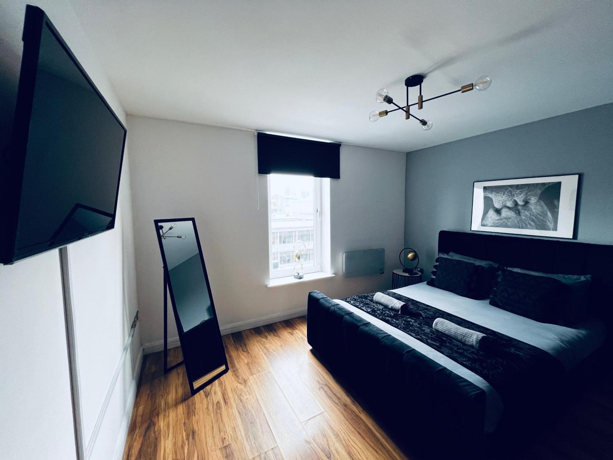 Penthouse Birmingham City View Bagian luar foto
